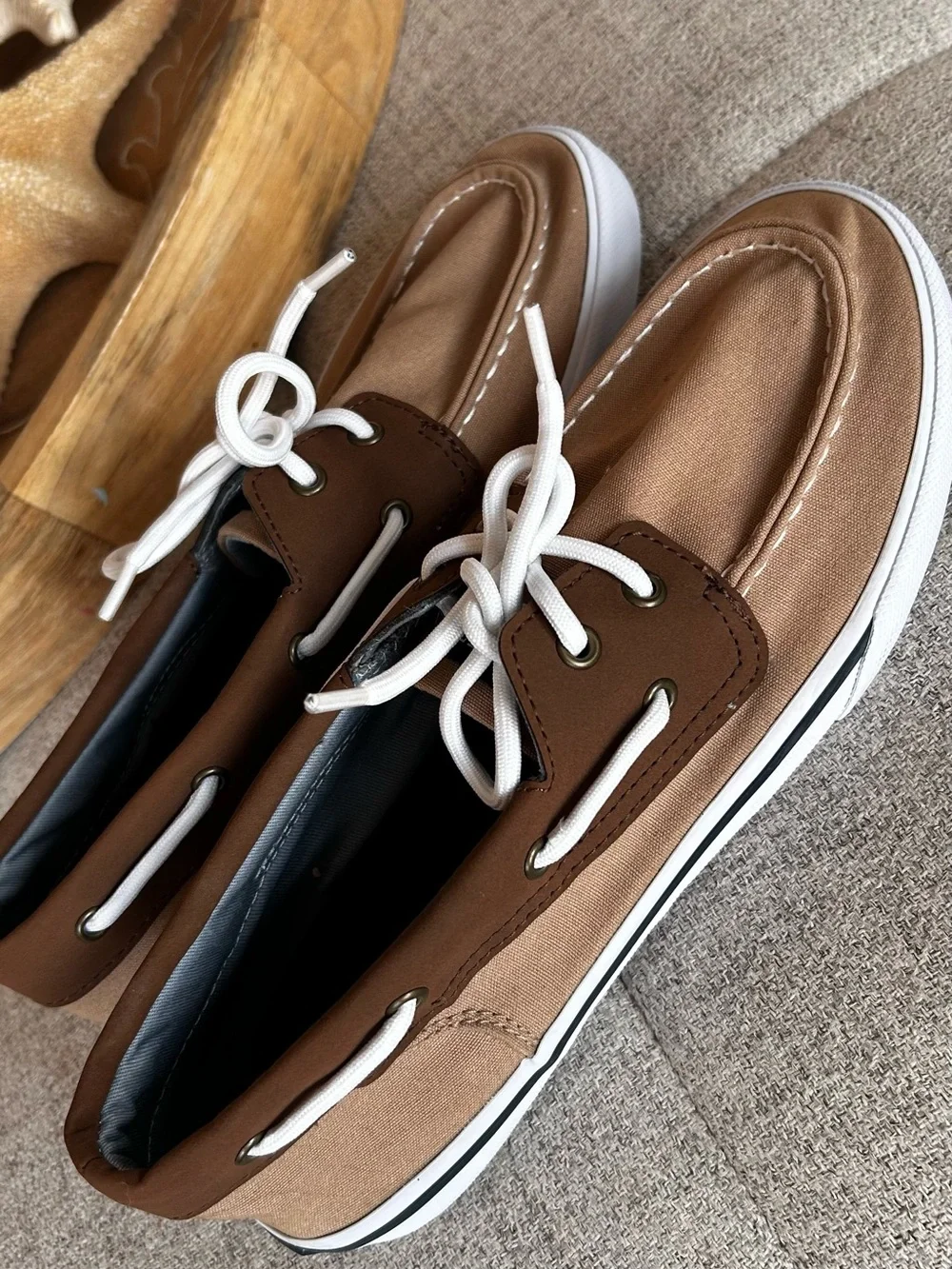 Sperry Women’s Tan Brown Boat Shoes Memory Foam Size 6M